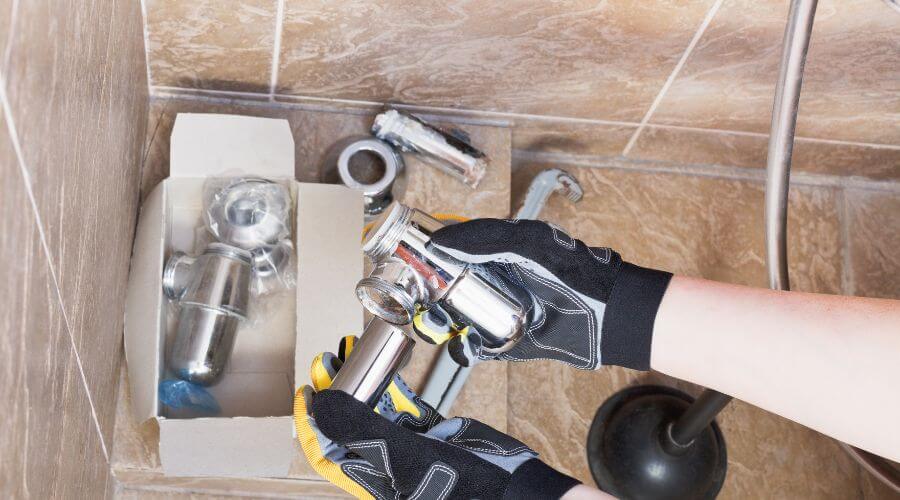 Professional gutter cleaning in Stephens, AR